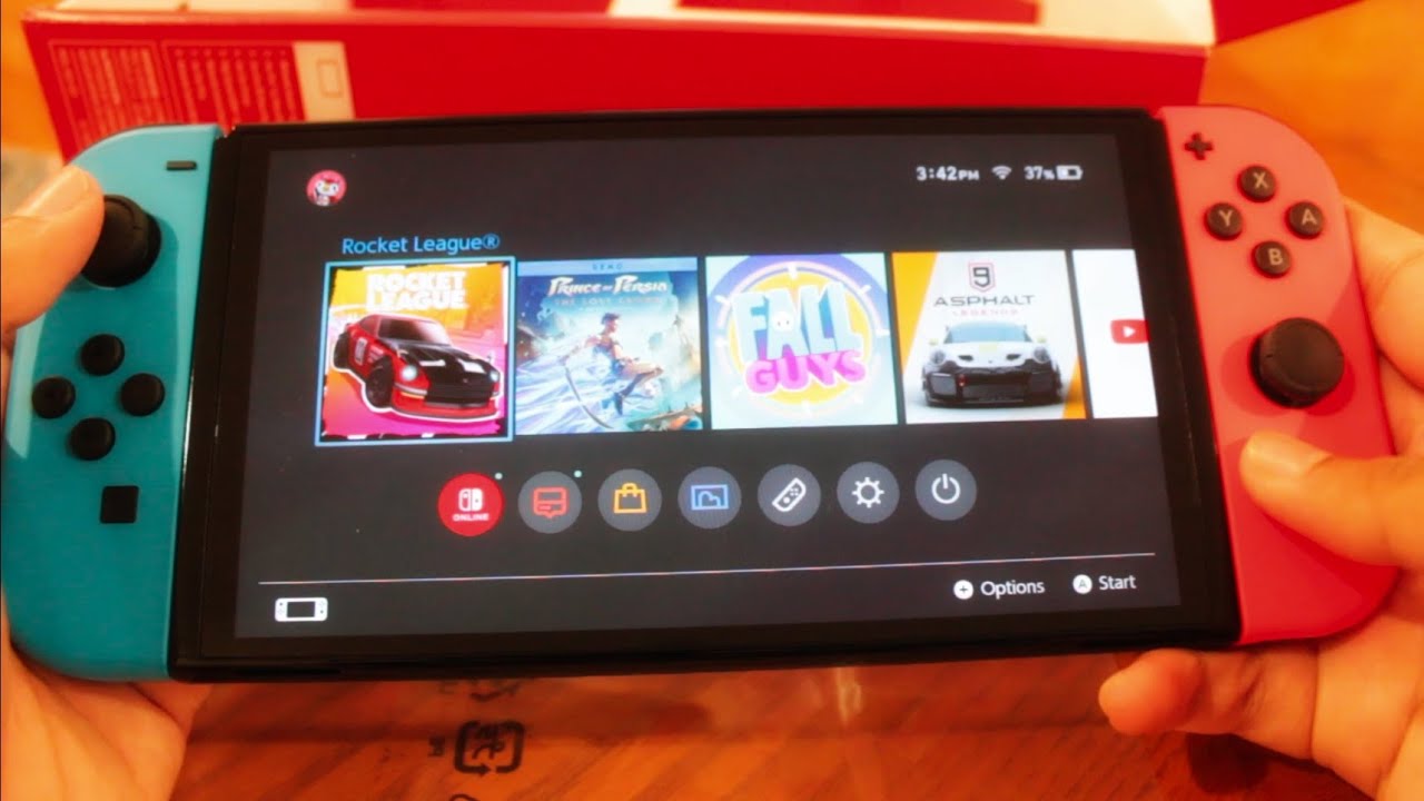 Nintendo Switch OLED - miniatura 3